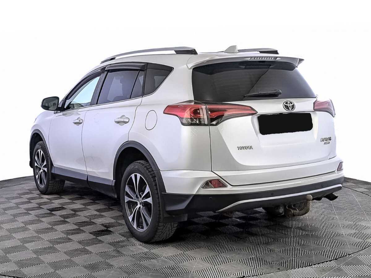 Toyota RAV4 2018 года с пробегом. Фото: #6