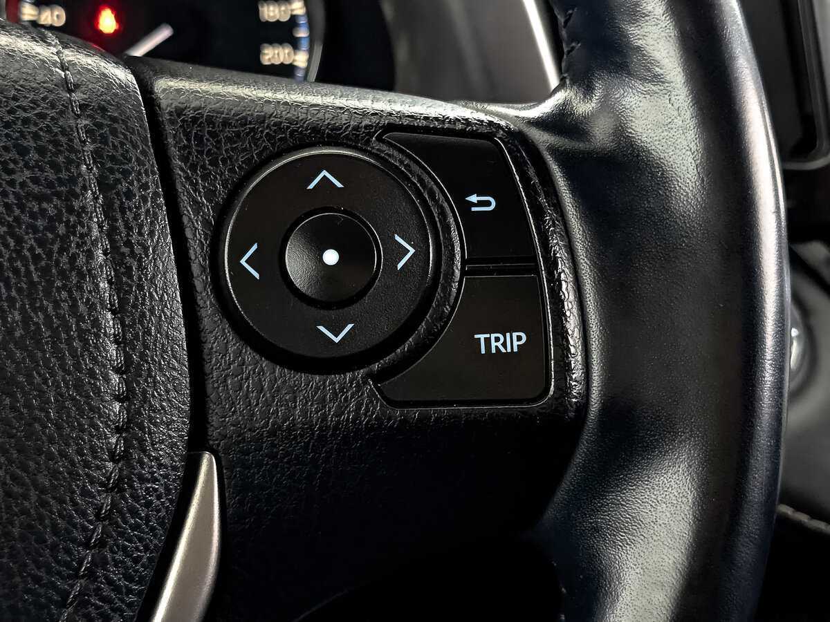 Toyota RAV4 2018 года с пробегом. Фото: #25