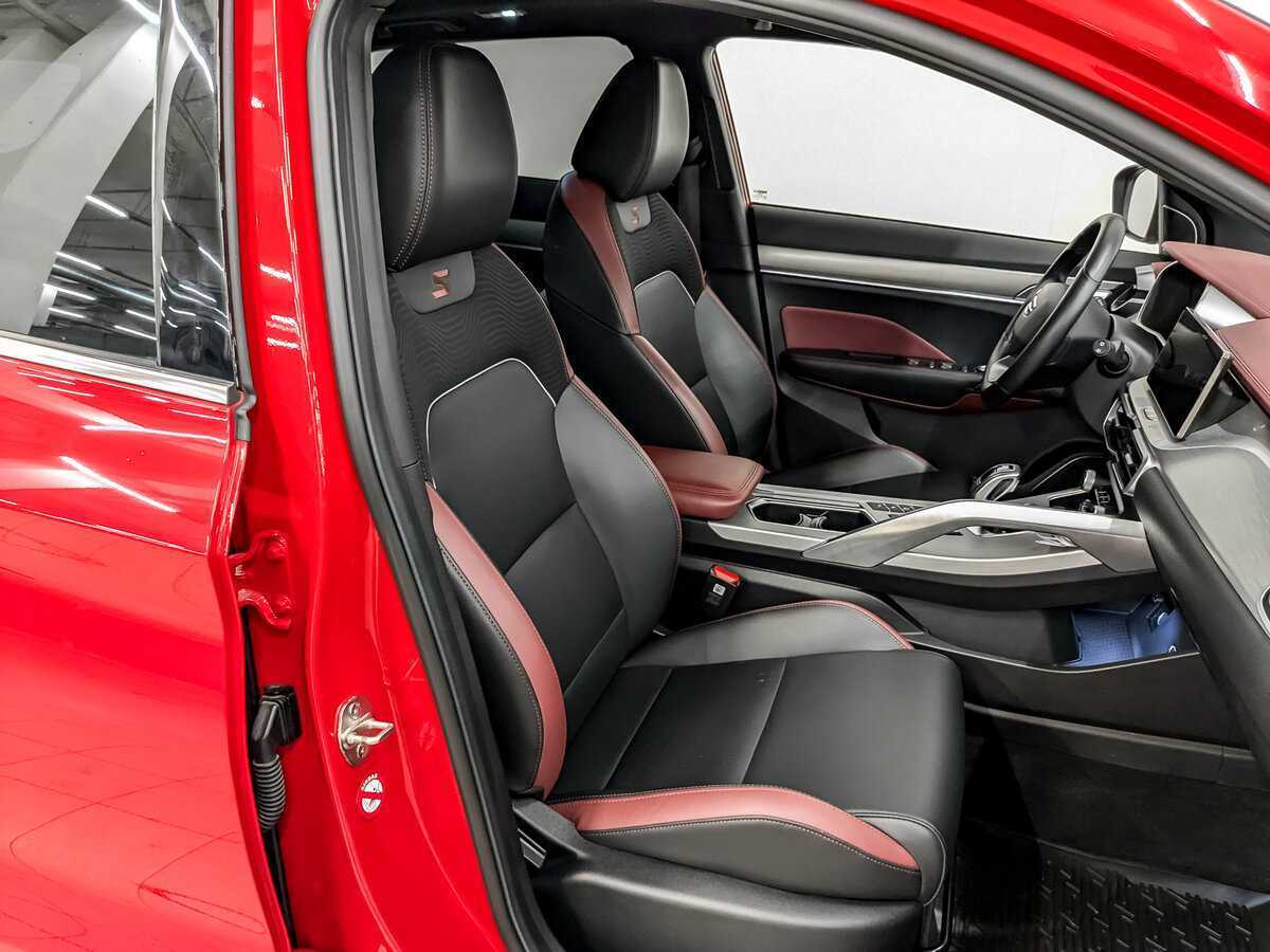 Geely Coolray 2022 года с пробегом. Фото: #22