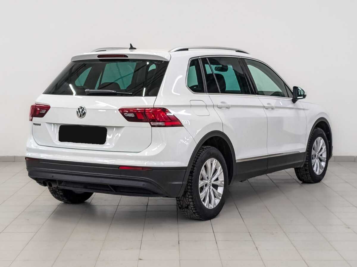 Volkswagen Tiguan 2018 года с пробегом. Фото: #4