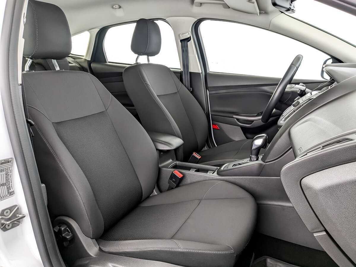 Ford Focus 2018 года с пробегом. Фото: #22