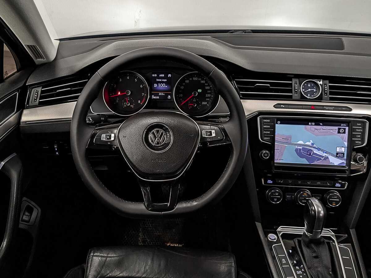 Volkswagen Passat 2015 года с пробегом. Фото: #21