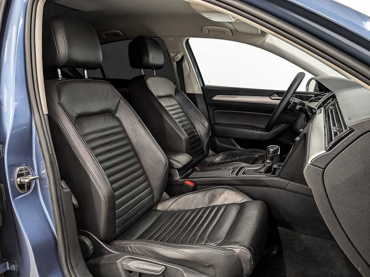 Volkswagen Passat 2015 года с пробегом. Фото: #23