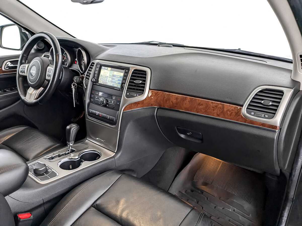 Jeep Grand Cherokee 2012 года с пробегом. Фото: #10