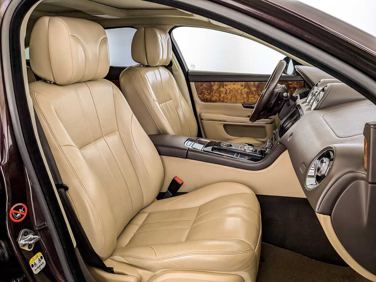 Jaguar XJ 2012 года с пробегом. Фото: #21