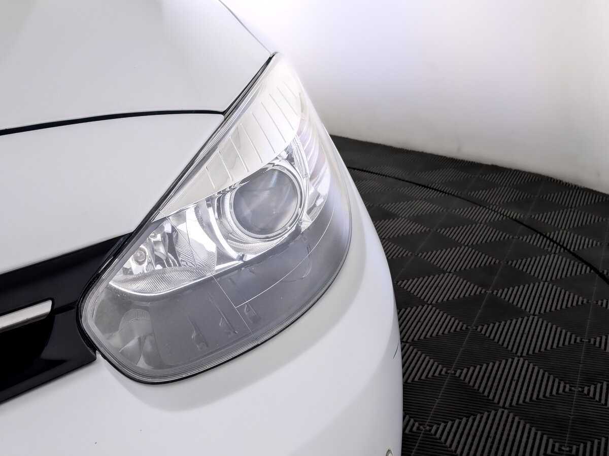 Renault Fluence 2013 года с пробегом. Фото: #16