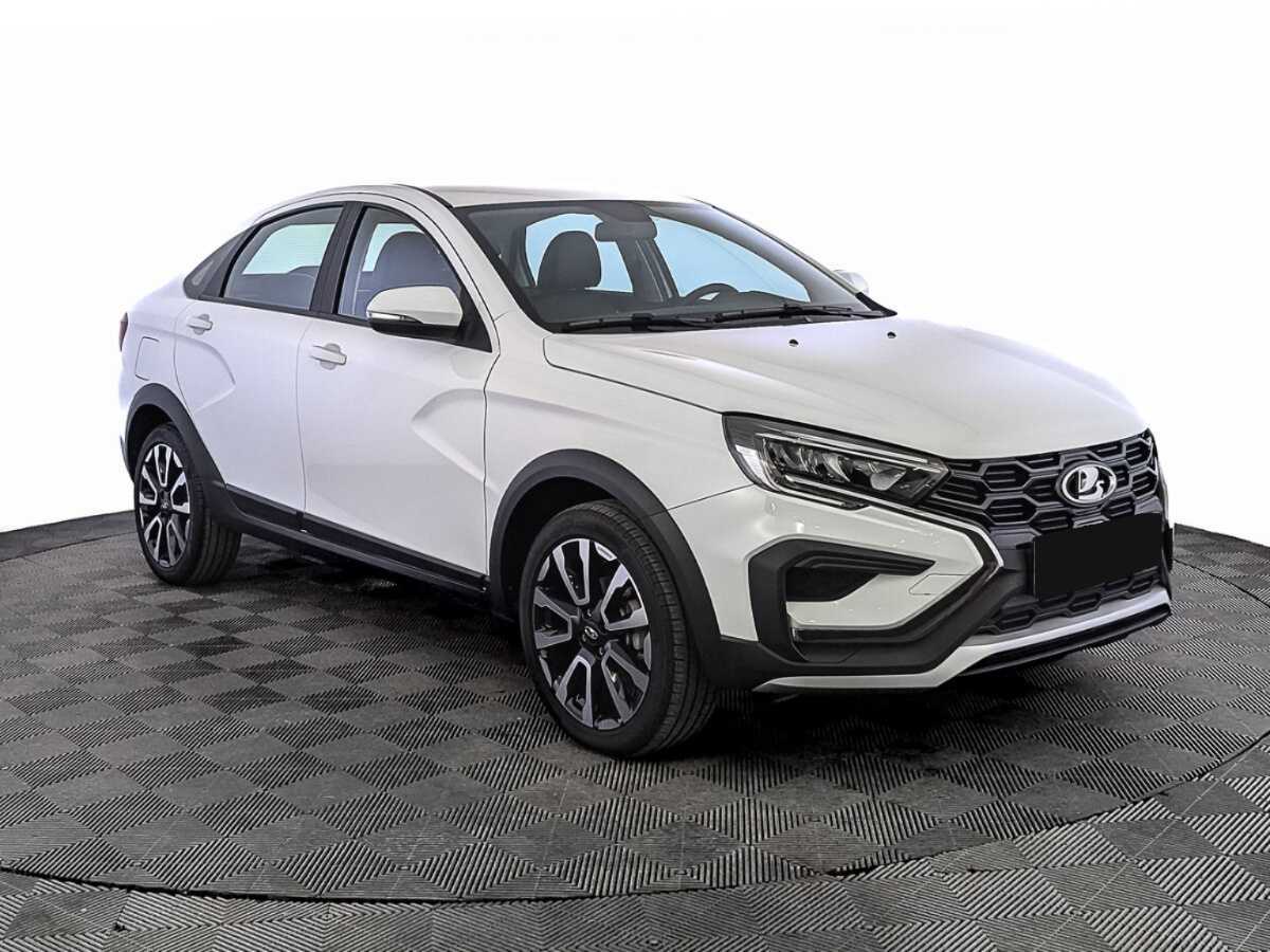 Lada (ВАЗ) Vesta 2024 года с пробегом. Фото: #2