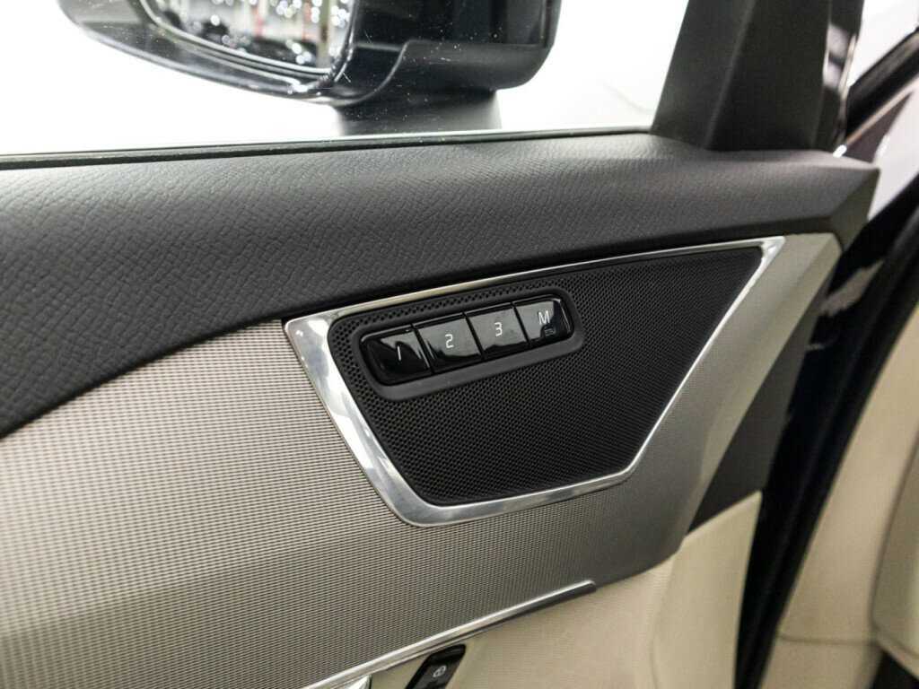 Volvo XC90 2015 года с пробегом. Фото: #18