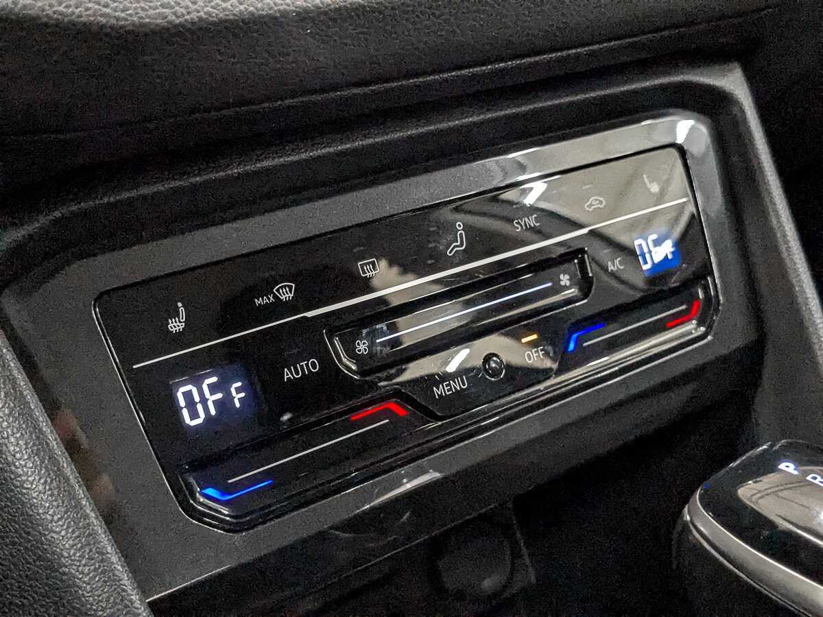 Volkswagen Tiguan 2021 года с пробегом. Фото: #18