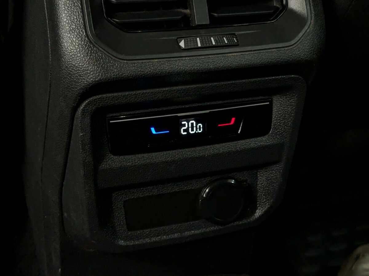 Volkswagen Tiguan 2021 года с пробегом. Фото: #27