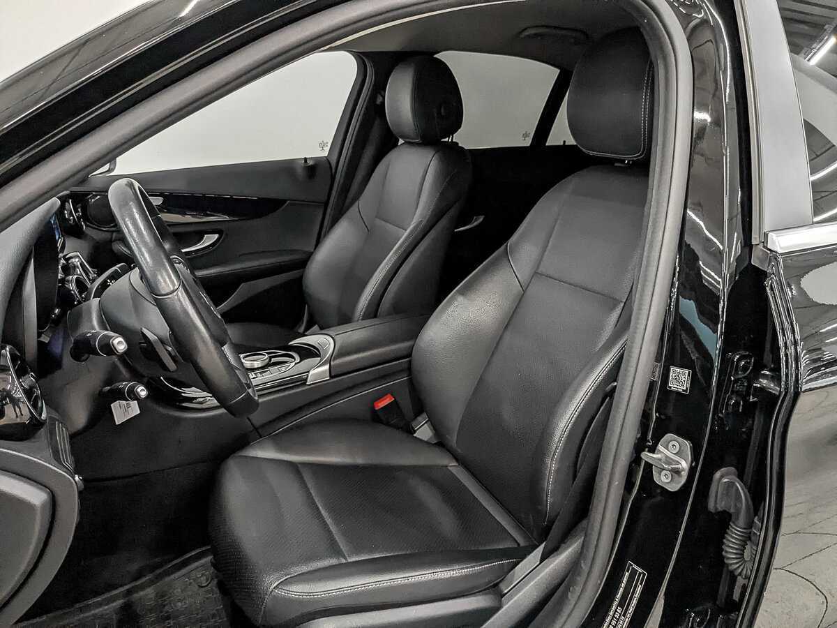 Mercedes-Benz C-Класс 2018 года с пробегом. Фото: #17