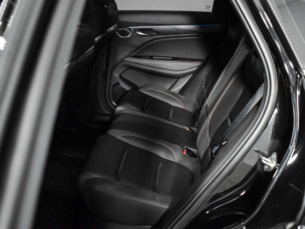 Geely Tugella 2022 года с пробегом. Фото: #14