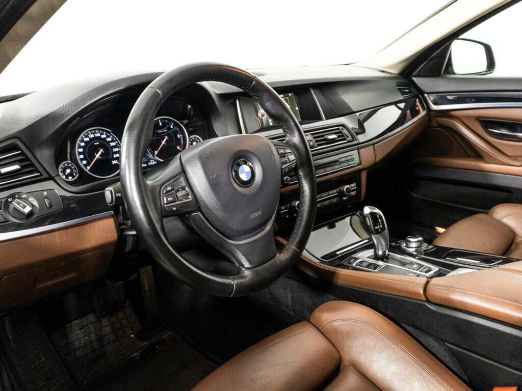 BMW 5 серии 2015 года с пробегом. Фото: #10
