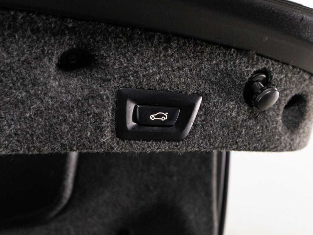 BMW 5 серии 2012 года с пробегом. Фото: #15