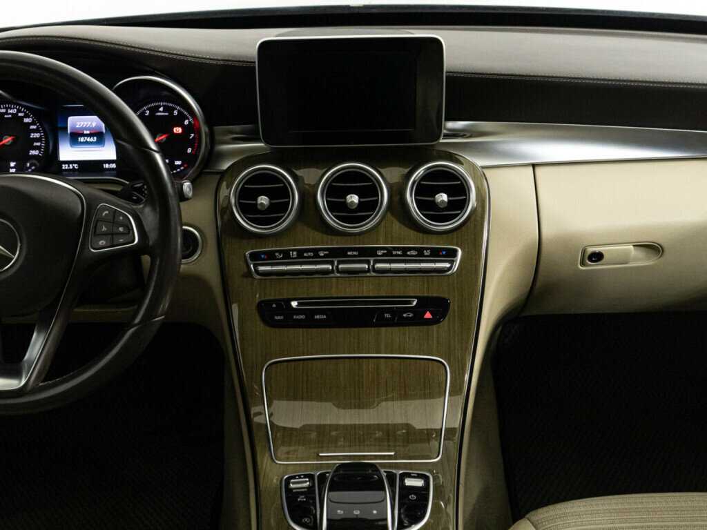 Mercedes-Benz C-Класс 2015 года с пробегом. Фото: #13