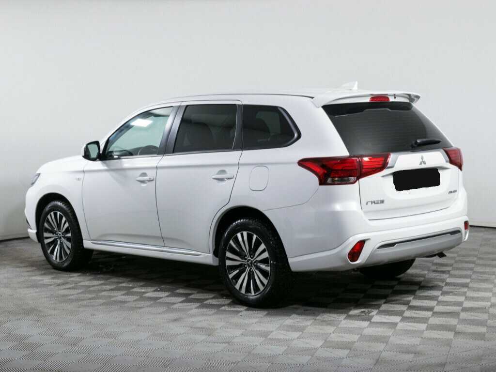 Mitsubishi Outlander 2022 года с пробегом. Фото: #5