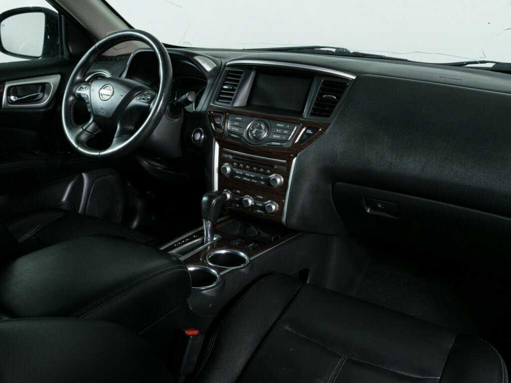 Nissan Pathfinder 2015 года с пробегом. Фото: #10