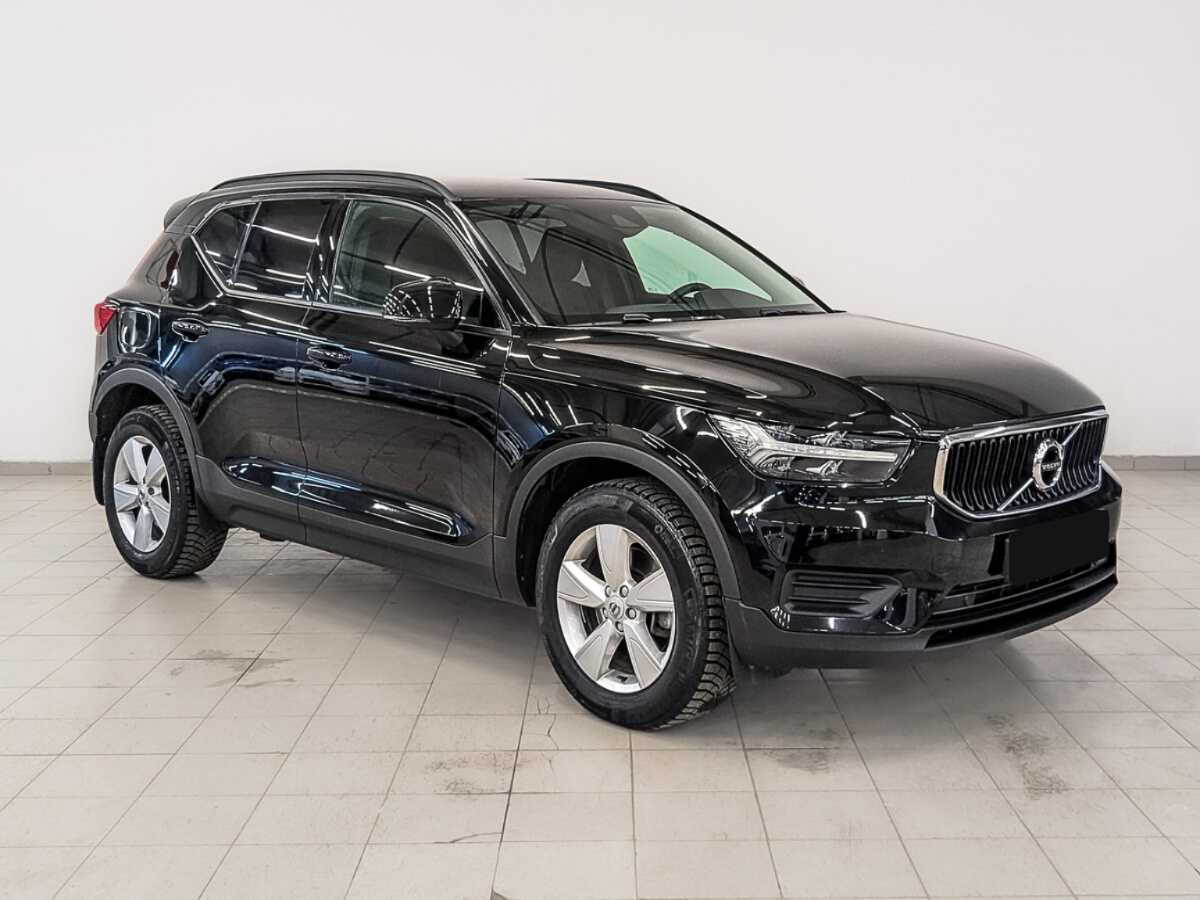 Volvo XC40 2019 года с пробегом. Фото: #2