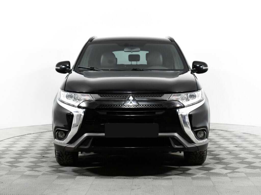 Mitsubishi Outlander 2021 года с пробегом. Фото: #1