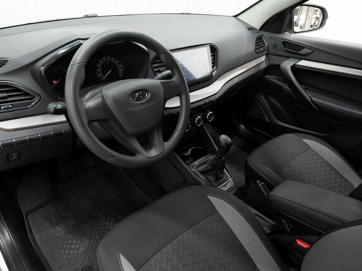 Lada (ВАЗ) Vesta 2023 года с пробегом. Фото: #7