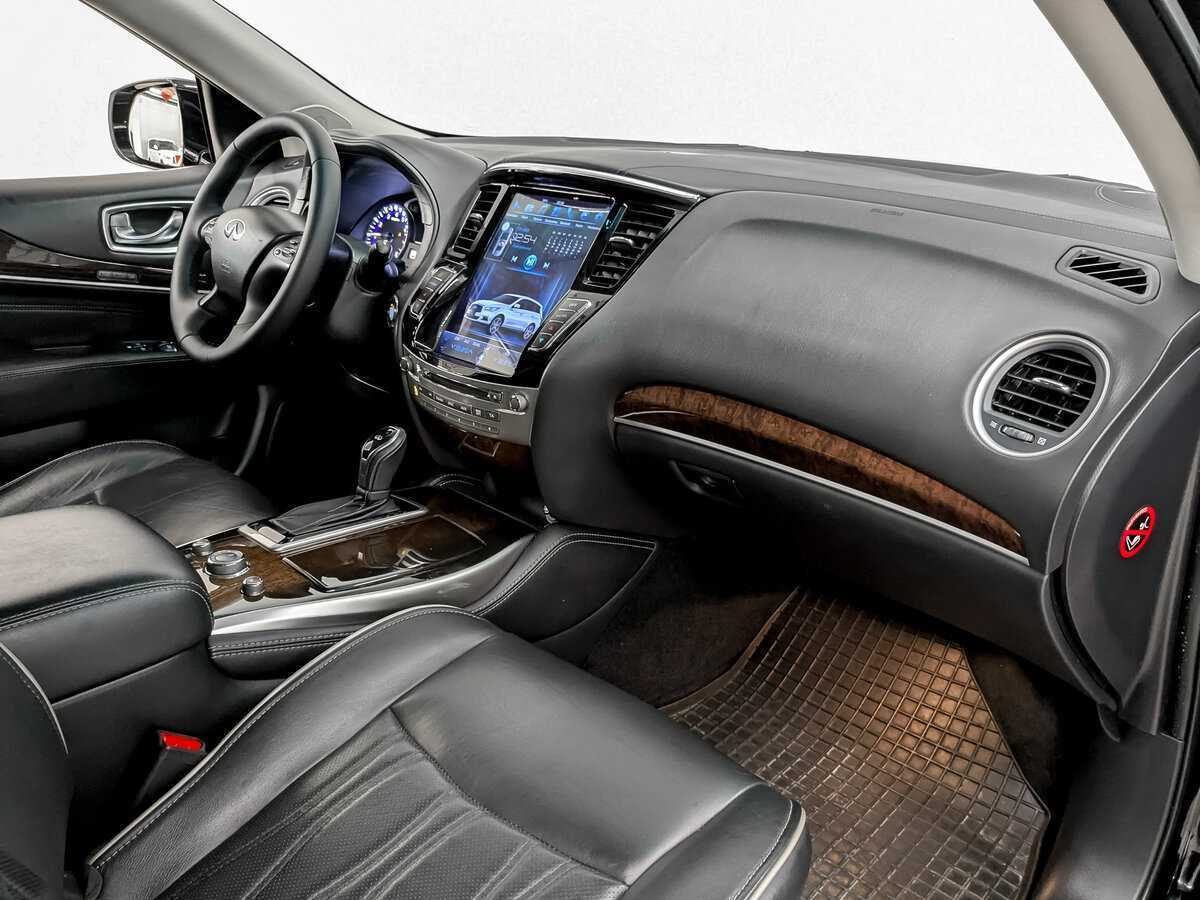 Infiniti QX60 2018 года с пробегом. Фото: #10