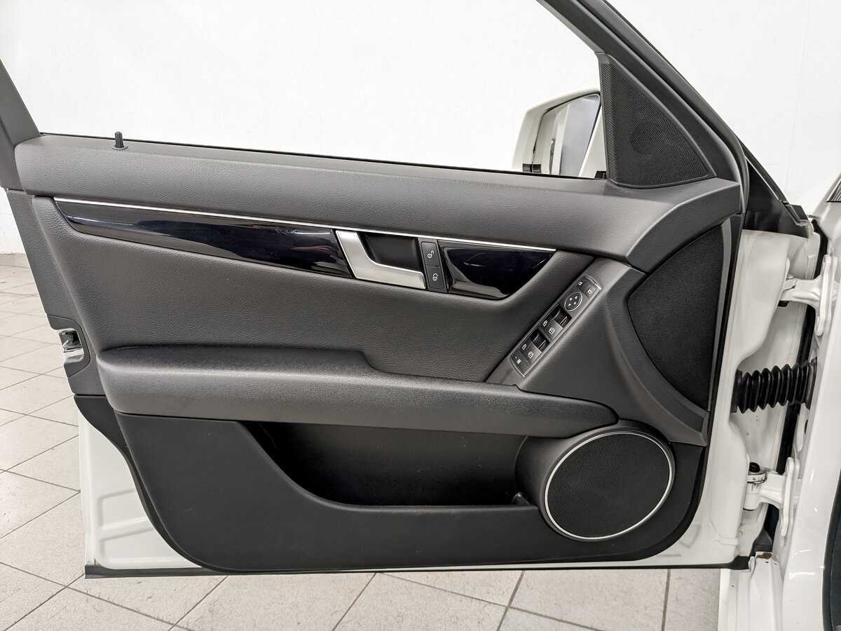 Mercedes-Benz C-Класс 2012 года с пробегом. Фото: #14