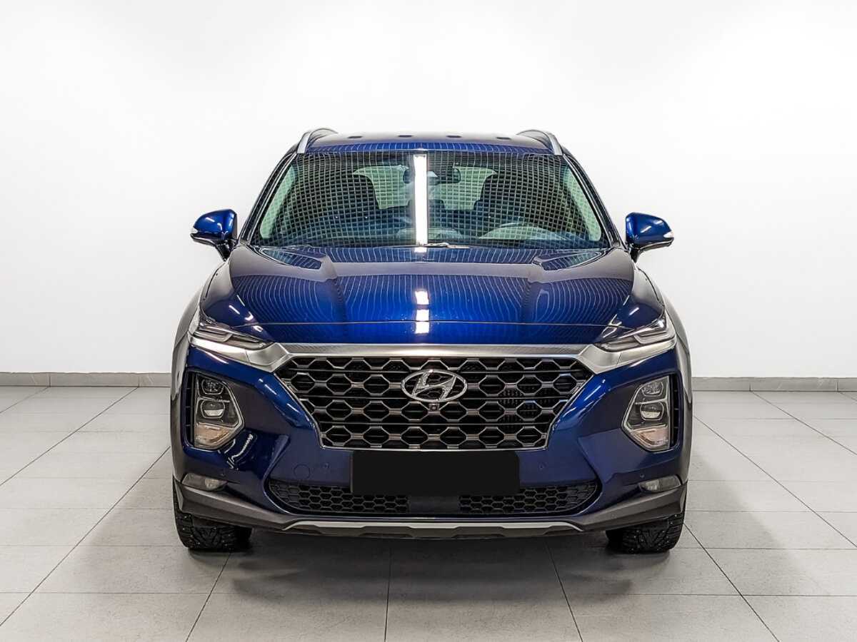 Hyundai Santa Fe 2018 года с пробегом. Фото: #1
