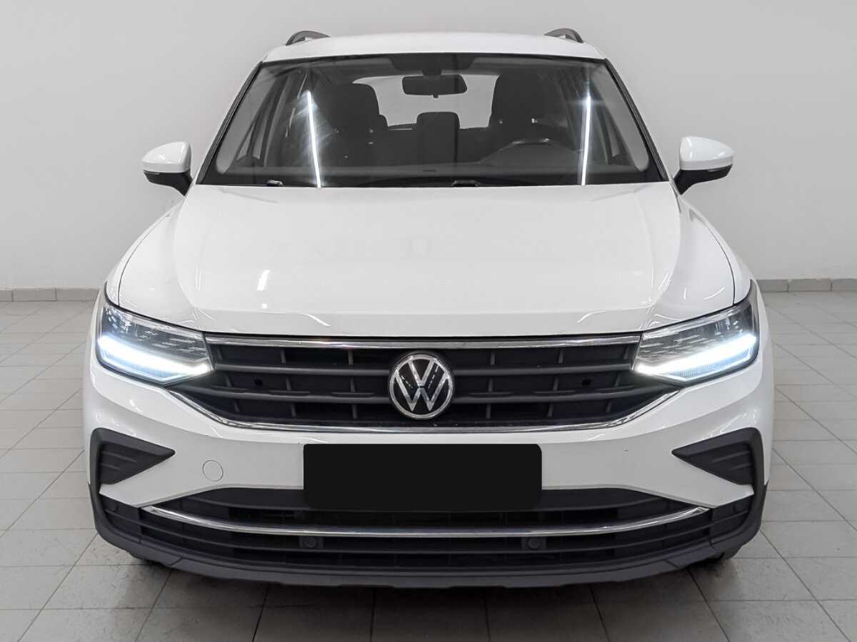 Volkswagen Tiguan 2021 года с пробегом. Фото: #1