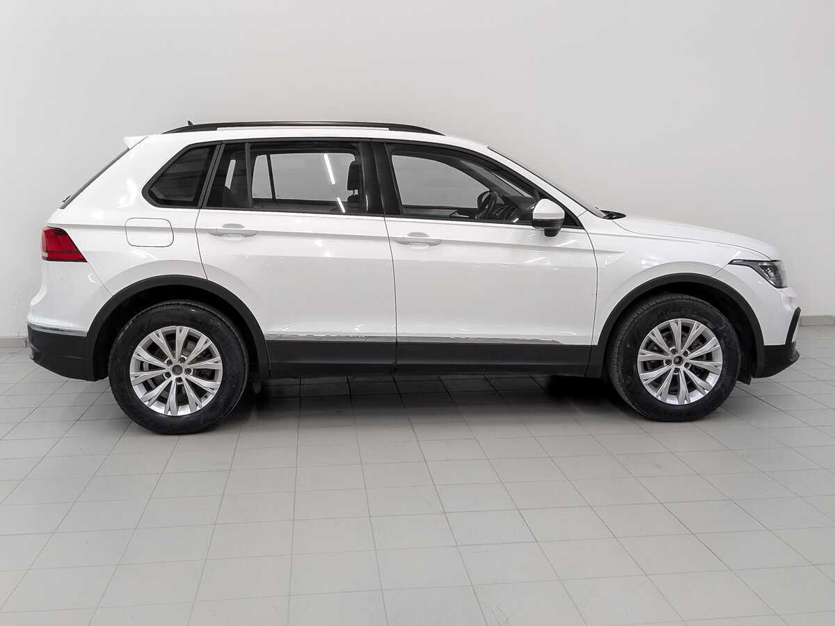Volkswagen Tiguan 2021 года с пробегом. Фото: #3