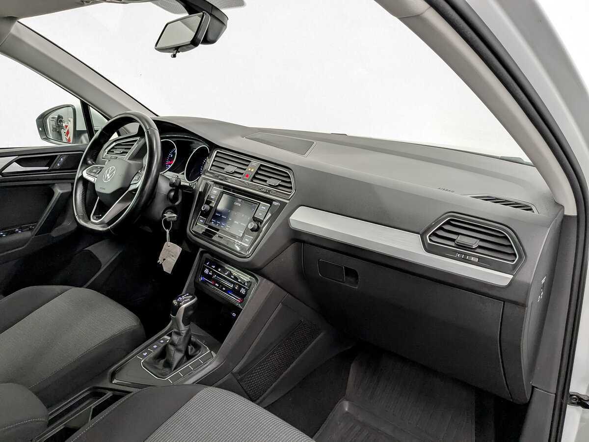 Volkswagen Tiguan 2021 года с пробегом. Фото: #9