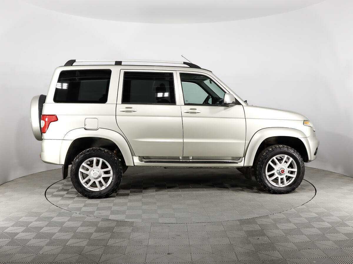 УАЗ Patriot 2015 года с пробегом. Фото: #4