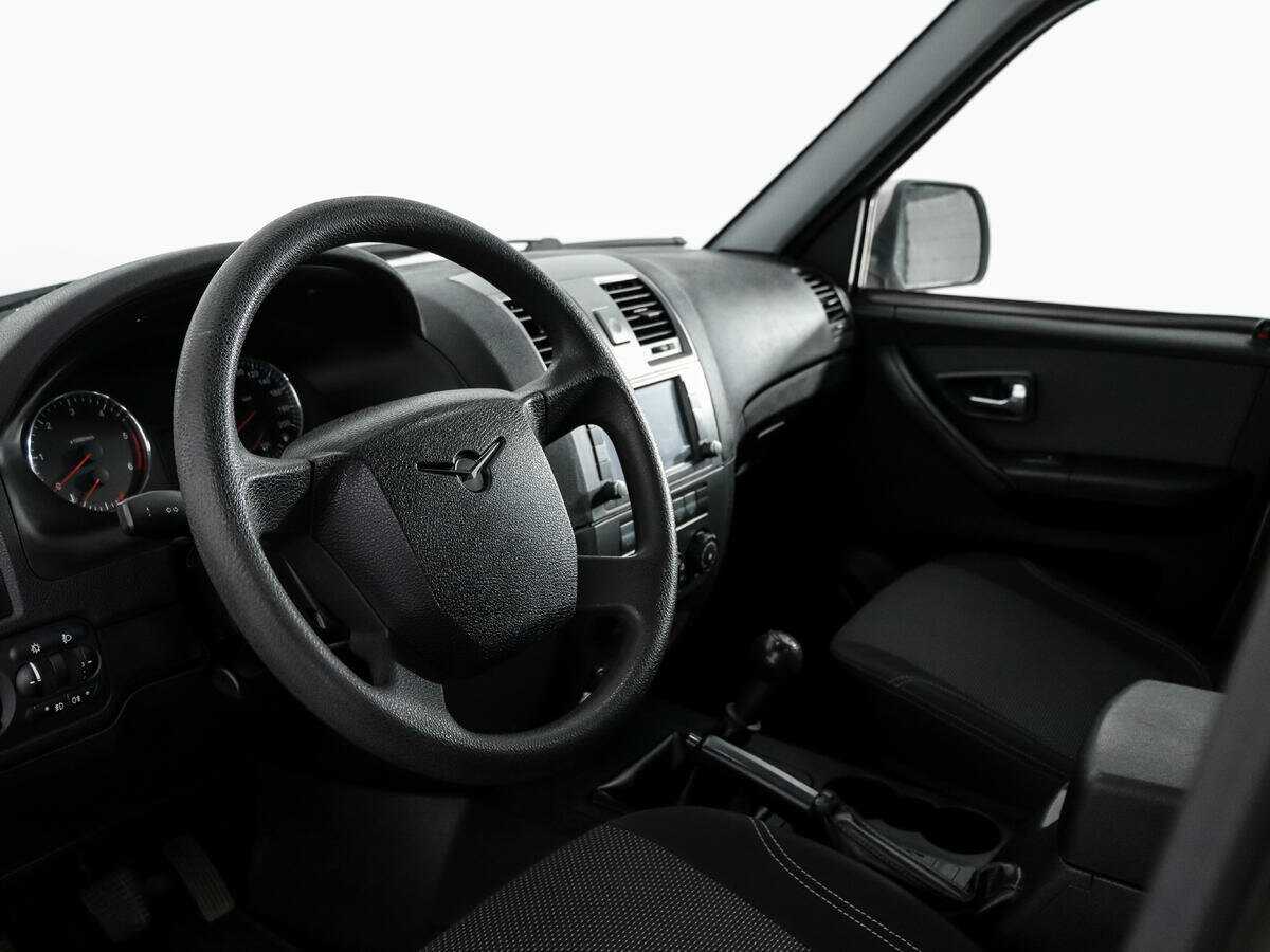 УАЗ Patriot 2015 года с пробегом. Фото: #10