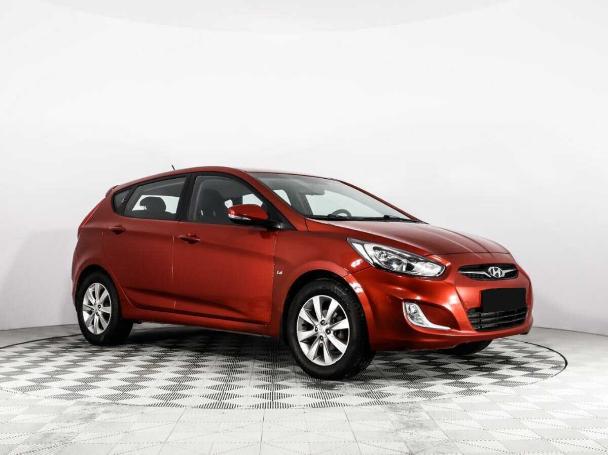 Hyundai Solaris 2012 года с пробегом. Фото: #2