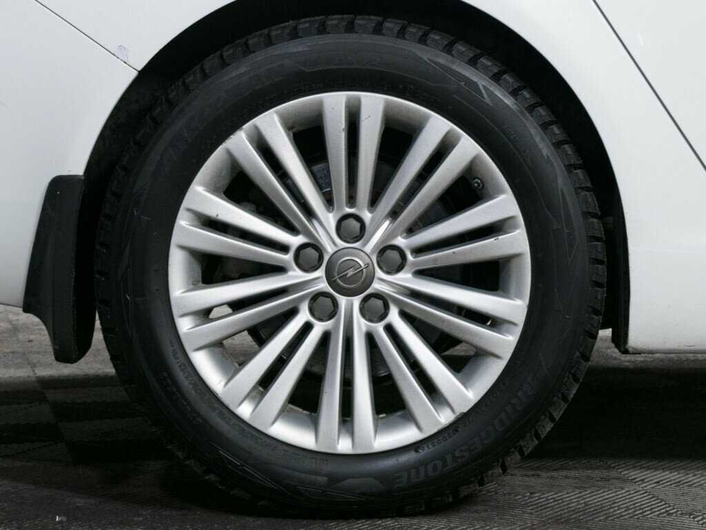 Opel Insignia 2014 года с пробегом. Фото: #10