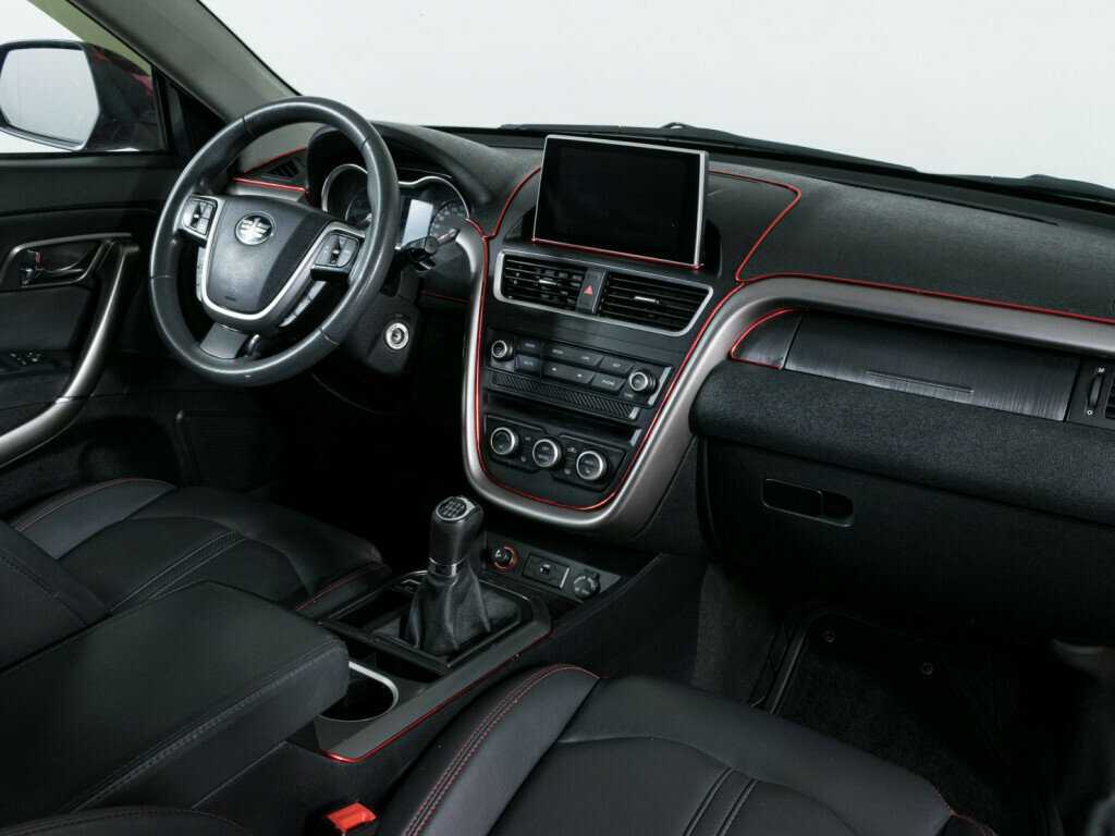 FAW Besturn X80 2019 года с пробегом. Фото: #8