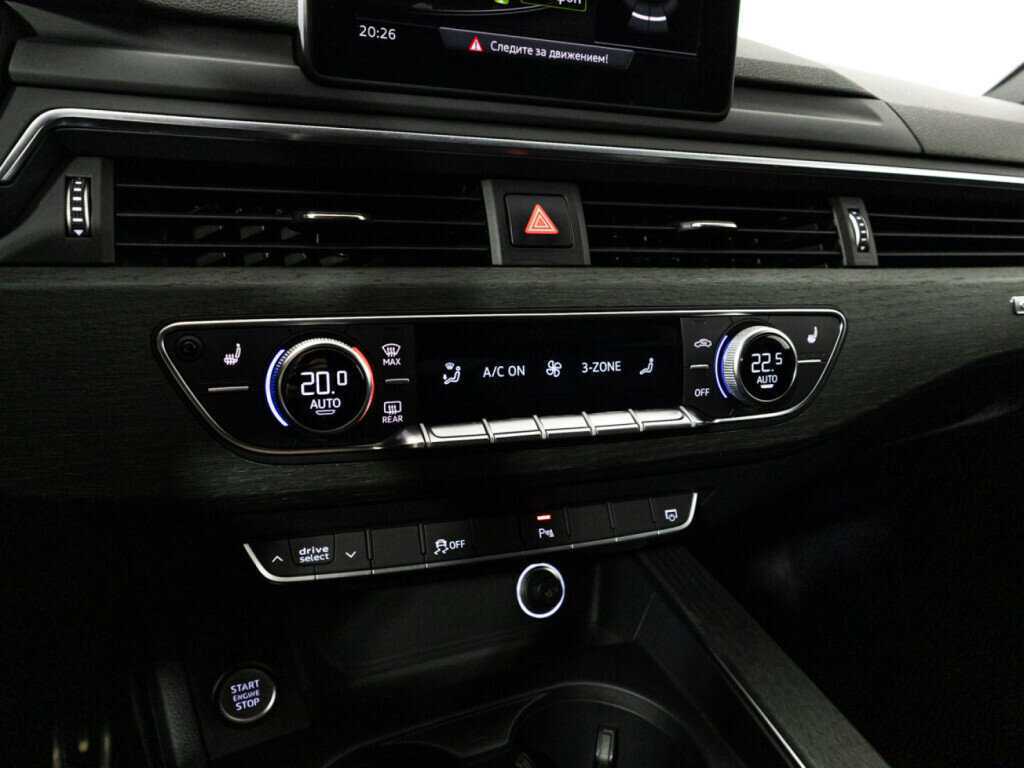 Audi A4 2019 года с пробегом. Фото: #17