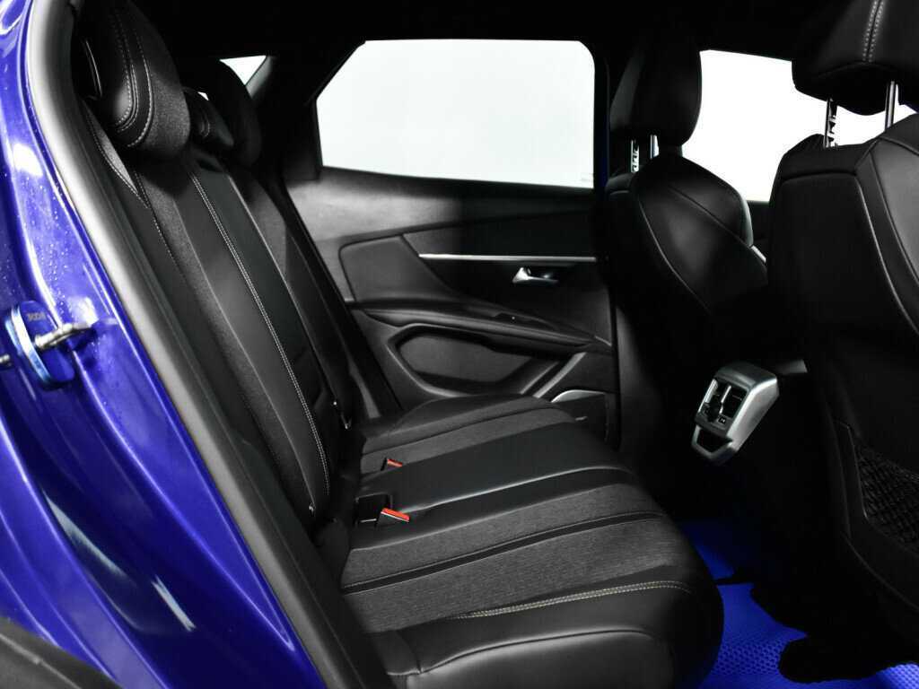 Peugeot 3008 2017 года с пробегом. Фото: #9