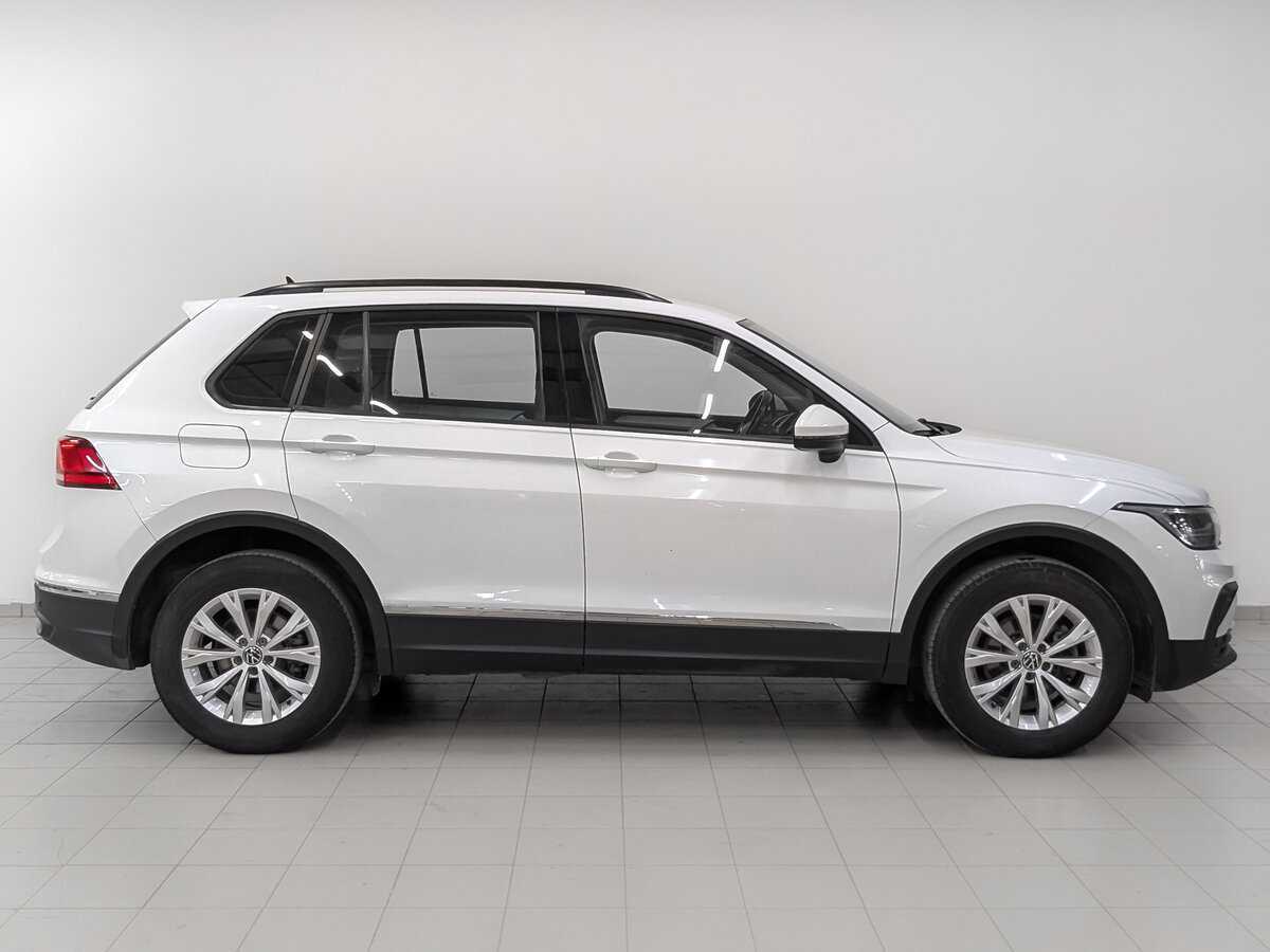 Volkswagen Tiguan 2021 года с пробегом. Фото: #3