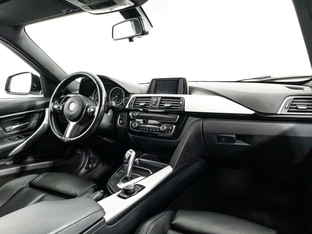 BMW 3 серии 2018 года с пробегом. Фото: #8
