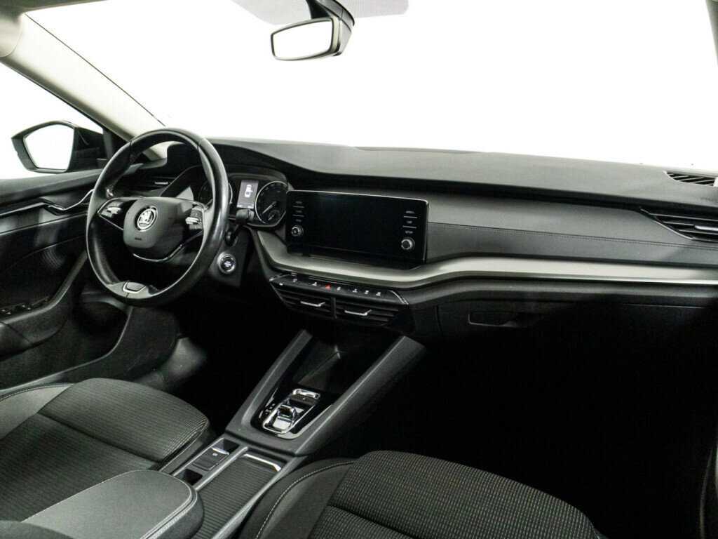 Skoda Octavia 2020 года с пробегом. Фото: #8