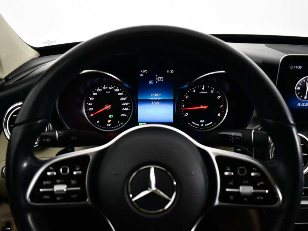 Mercedes-Benz C-Класс 2018 года с пробегом. Фото: #10