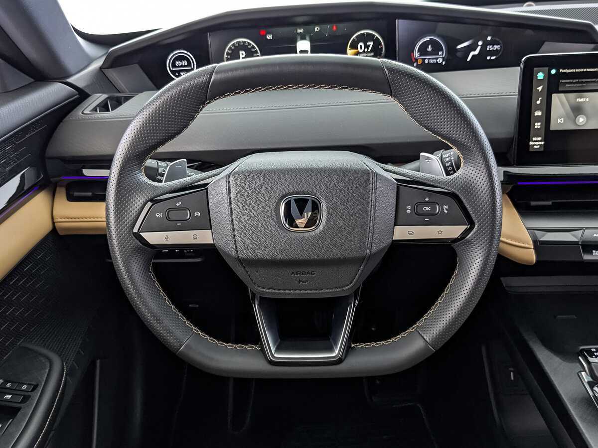 Changan UNI-V 2022 года с пробегом. Фото: #20