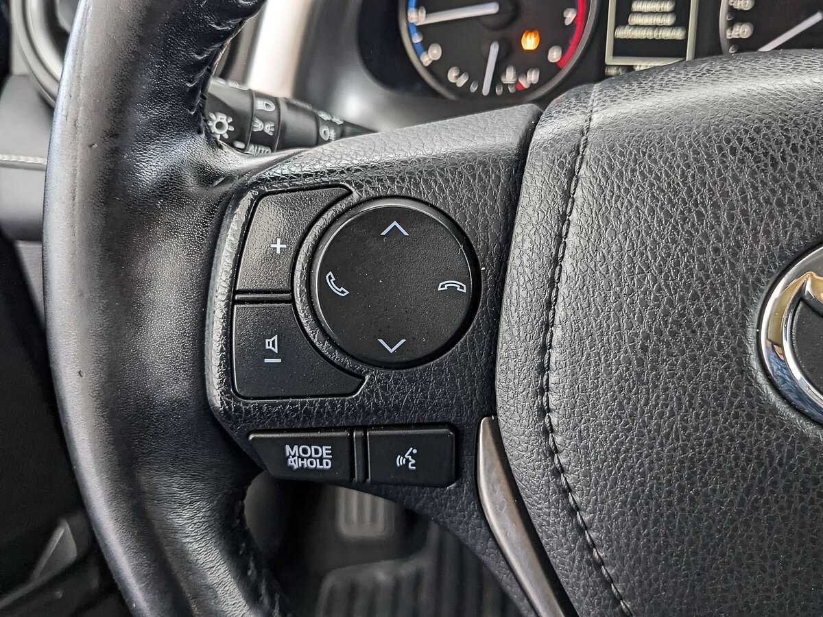 Toyota RAV4 2017 года с пробегом. Фото: #24