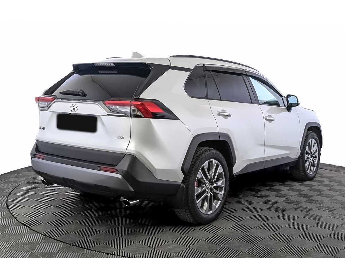 Toyota RAV4 2019 года с пробегом. Фото: #4