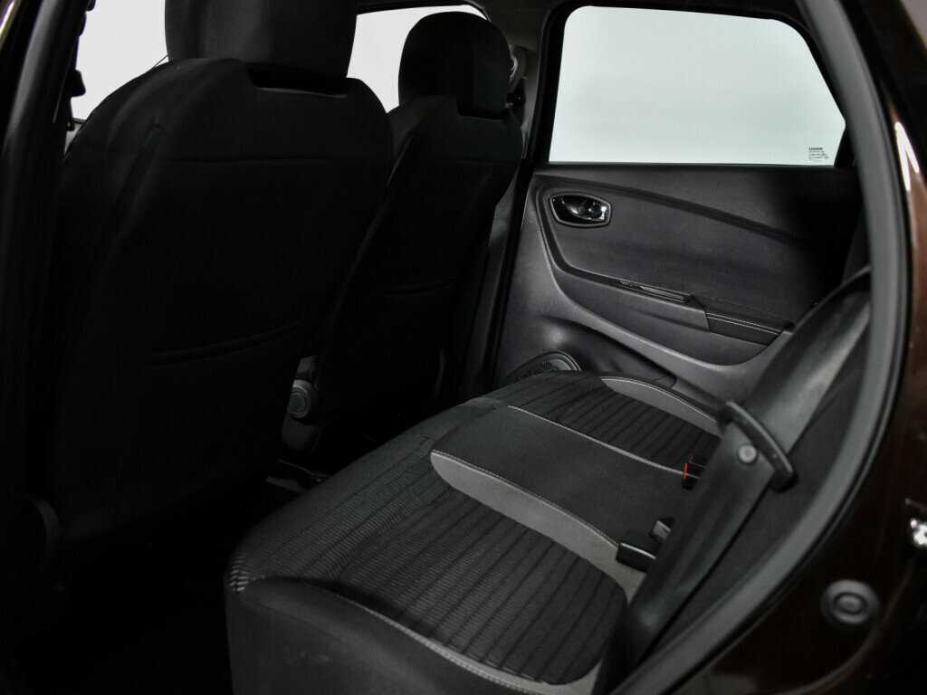 Б/У Рено Каптюр 2019 года. Фото: #13