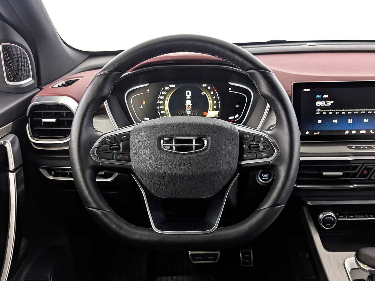 Geely Coolray 2023 года с пробегом. Фото: #19