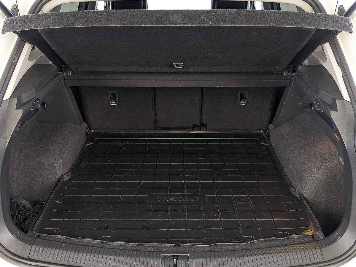 Volkswagen Tiguan 2018 года с пробегом. Фото: #9