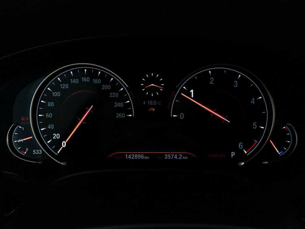 BMW 5 серии 2017 года с пробегом. Фото: #11