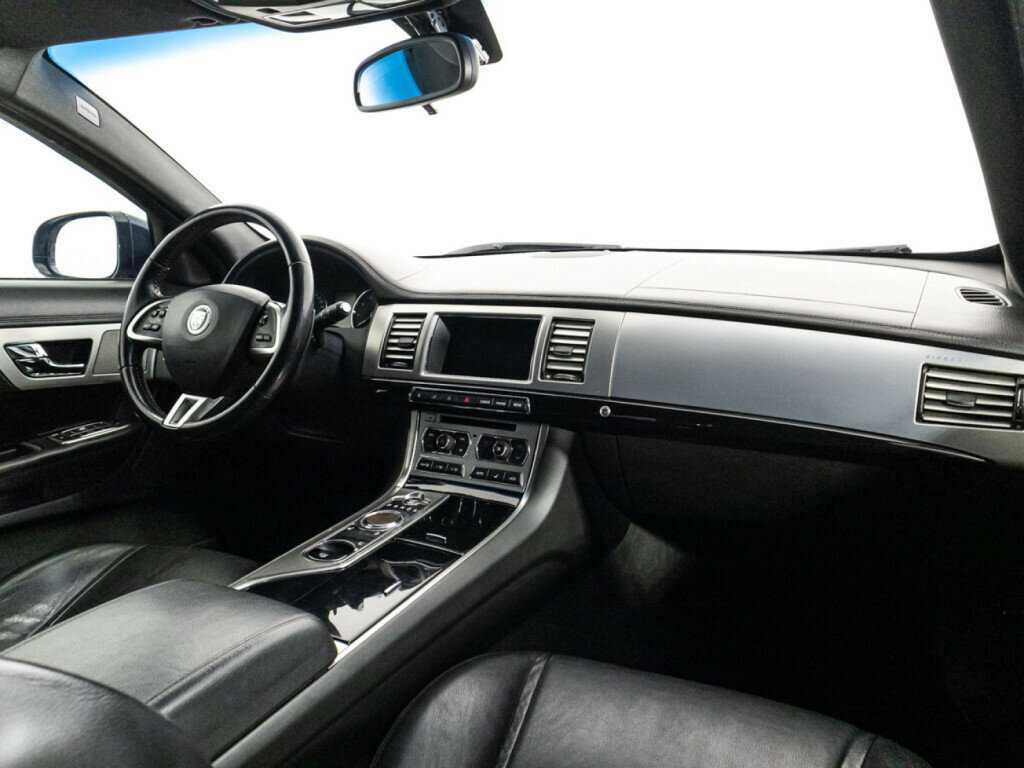 Jaguar XF 2012 года с пробегом. Фото: #8