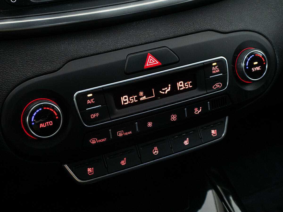 Kia Sorento 2017 года с пробегом. Фото: #18